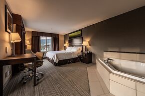 Holiday Inn Express Golden-Kicking Horse by IHG