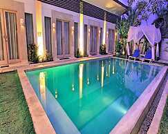 La Cabana Hotel and Villas