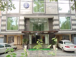 Tavisha Hotel