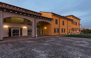 Hotel Forlanini52 Parma