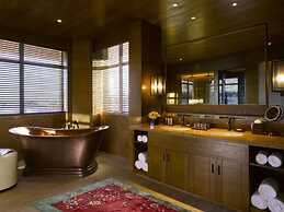 Hyatt Regency Changbaishan