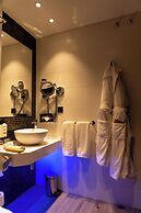 Hotel Indigo Madrid - Gran Via by IHG