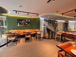 Hotel Indigo Madrid - Gran Via by IHG