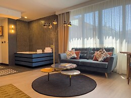 Hotel Indigo Madrid - Gran Via by IHG