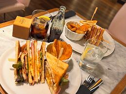 Hotel Indigo Madrid - Gran Via by IHG