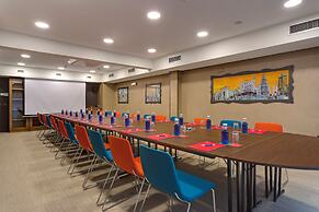 Hotel Indigo Madrid - Gran Via by IHG