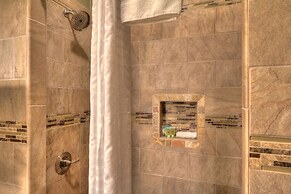 The Historic Gatlinburg Inn