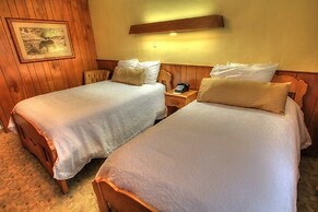 The Historic Gatlinburg Inn