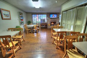 The Historic Gatlinburg Inn