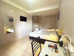 Hotel El Pilar by Bsb Inn