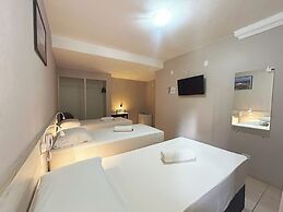 Hotel El Pilar by Bsb Inn