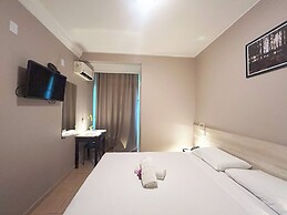 Hotel El Pilar by Bsb Inn