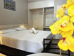 Hotel El Pilar by Bsb Inn