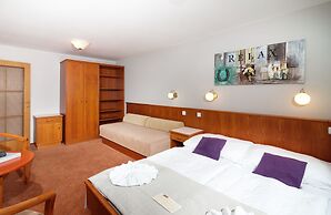 Hotel Sněžka