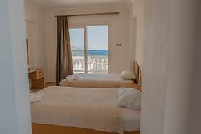Dahab Hotel
