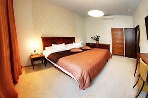 Hotel Baltaci Atrium