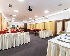 Hotel Baltaci Atrium