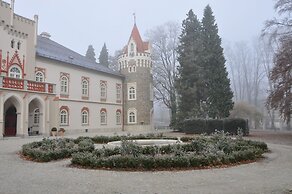Chateau Herálec Boutique Hotel & Spa by L'OCCITANE