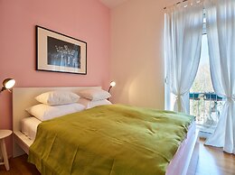 Central Downtown Apartments by Irundo