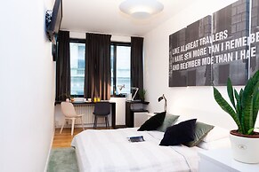 Central Downtown Apartments by Irundo