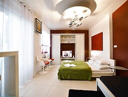 Central Downtown Apartments by Irundo