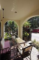 Seven Senses Guest House