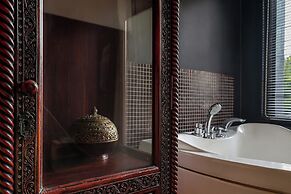 Seven Senses Guest House