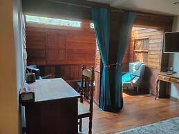 Seven Senses Guest House