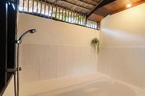 Seven Senses Guest House