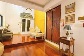 Seven Senses Guest House