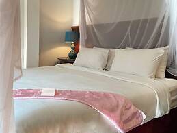 Seven Senses Guest House