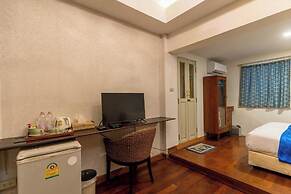 Seven Senses Guest House