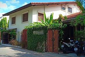 Seven Senses Guest House