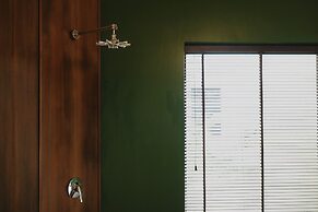 Seven Senses Guest House
