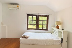 Seven Senses Guest House