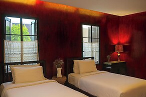 Seven Senses Guest House