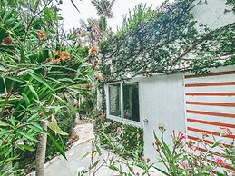 Nern Chalet Beachfront Hotel