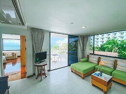 Nern Chalet Beachfront Hotel