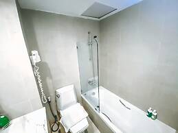 Nern Chalet Beachfront Hotel