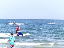 Nern Chalet Beachfront Hotel