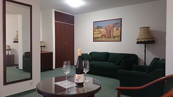 Hotel Safari