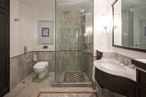 Centara Grand Beach Resort & Villas Hua Hin