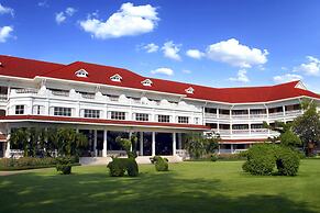 Centara Grand Beach Resort Hua Hin