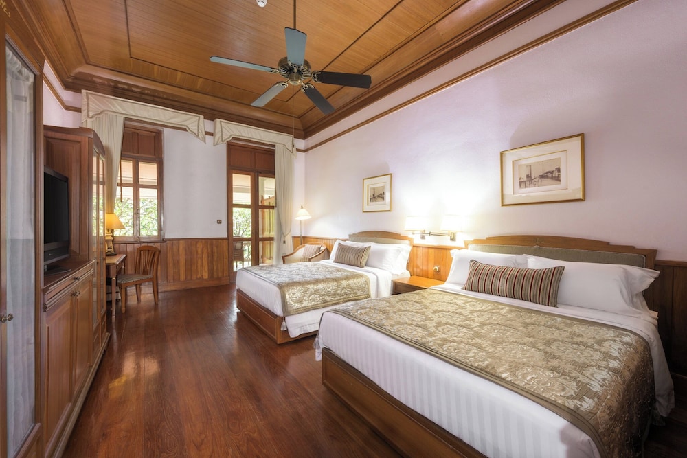Centara Grand Beach Resort Hua Hin