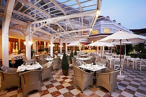 Centara Grand Beach Resort Hua Hin