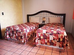 Coral Cuernavaca Resort & Spa