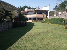 Coral Cuernavaca Resort & Spa