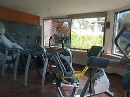 Coral Cuernavaca Resort & Spa