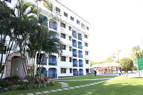 Coral Cuernavaca Resort & Spa