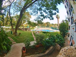 Coral Cuernavaca Resort & Spa